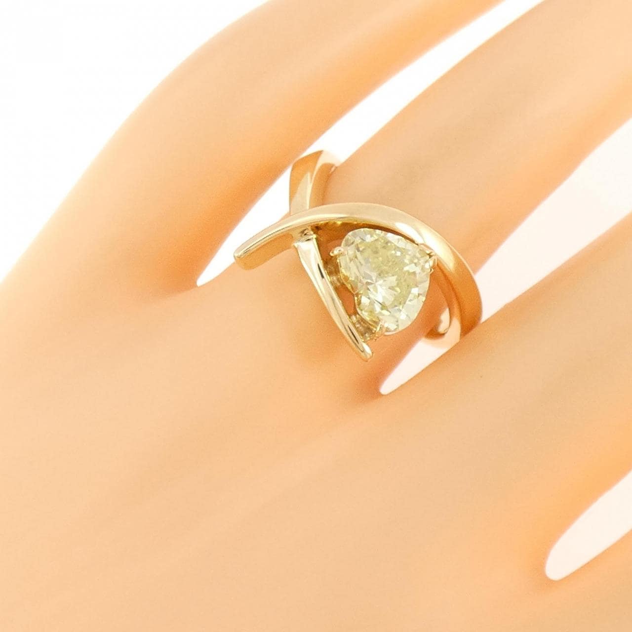K18YG ダイヤモンド リング 1.714CT FGY I1 ハートシェイプ
