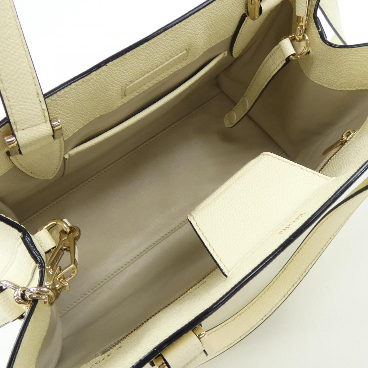 ヴァレクストラ VALEXTRA トリエンナーレ WBTR0096028LOC99 BAG