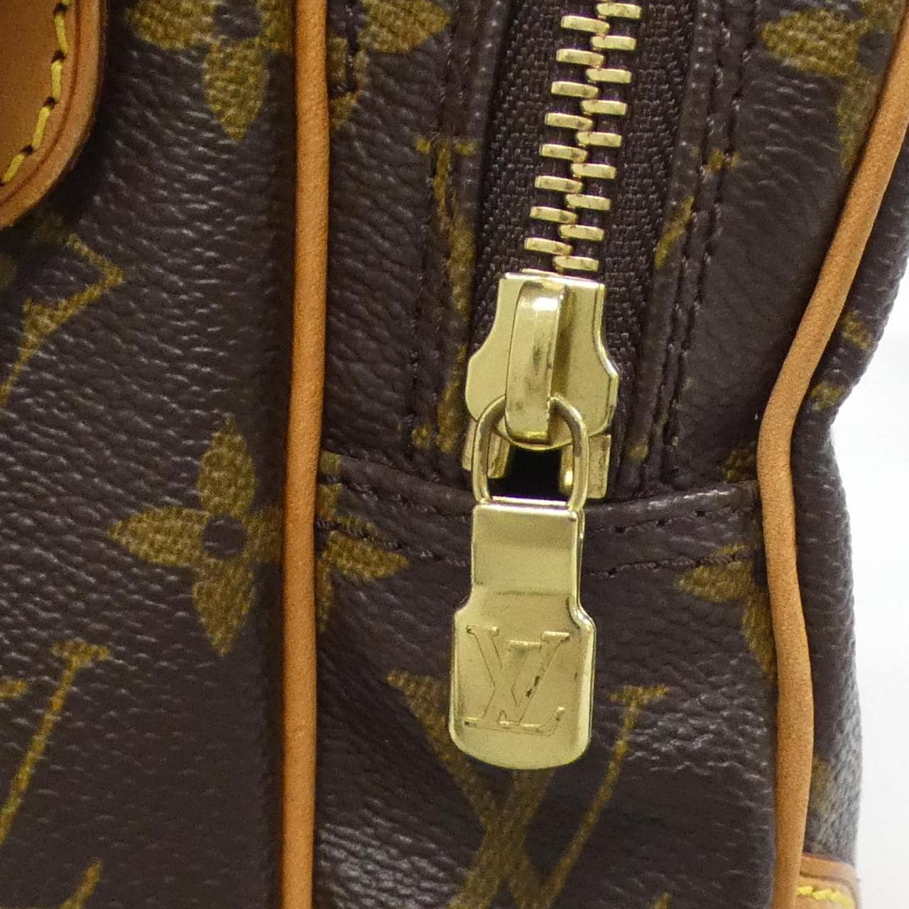 ルイヴィトン モノグラム アマゾン M45236 ショルダーバッグ