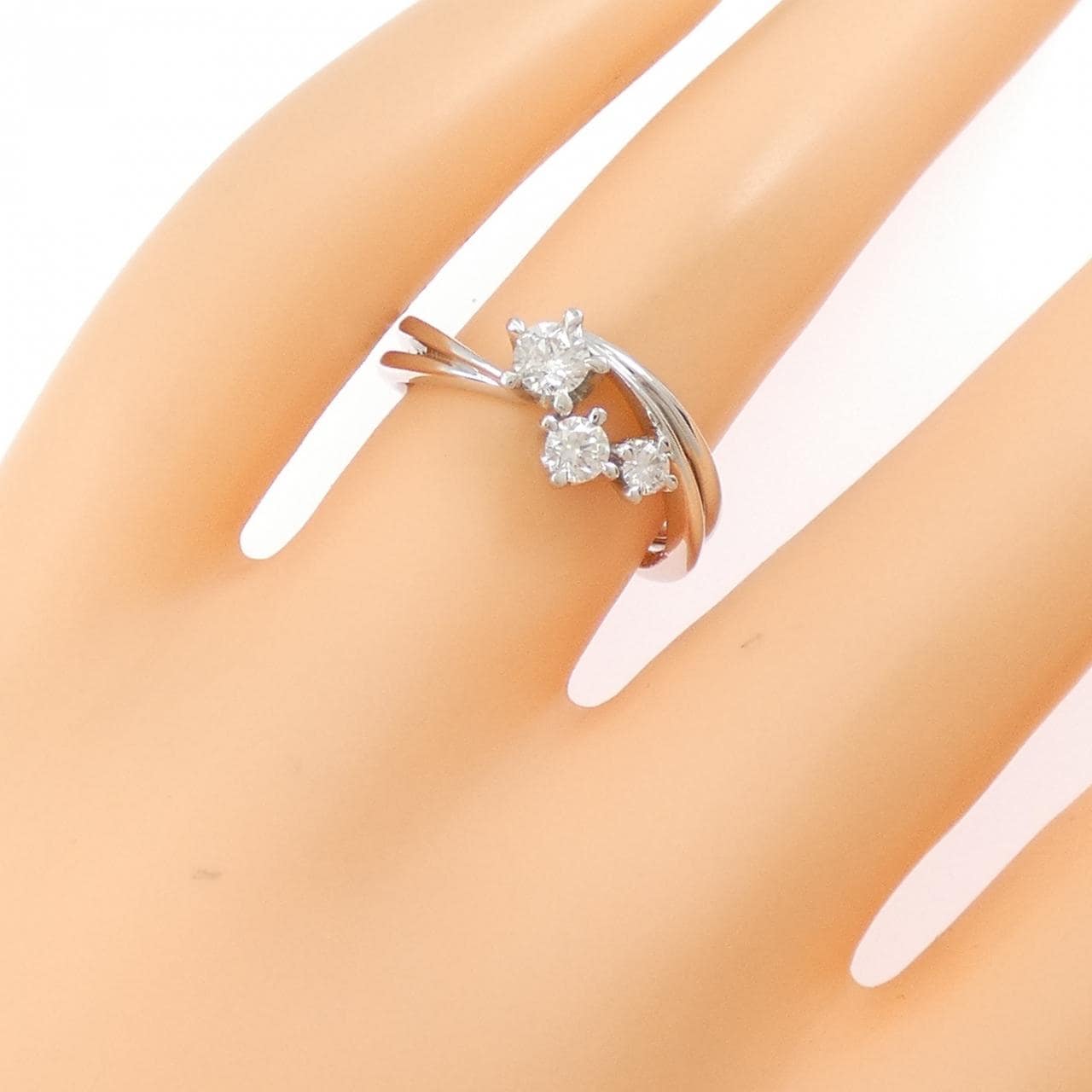 PT900 ダイヤモンド リング 0.398CT