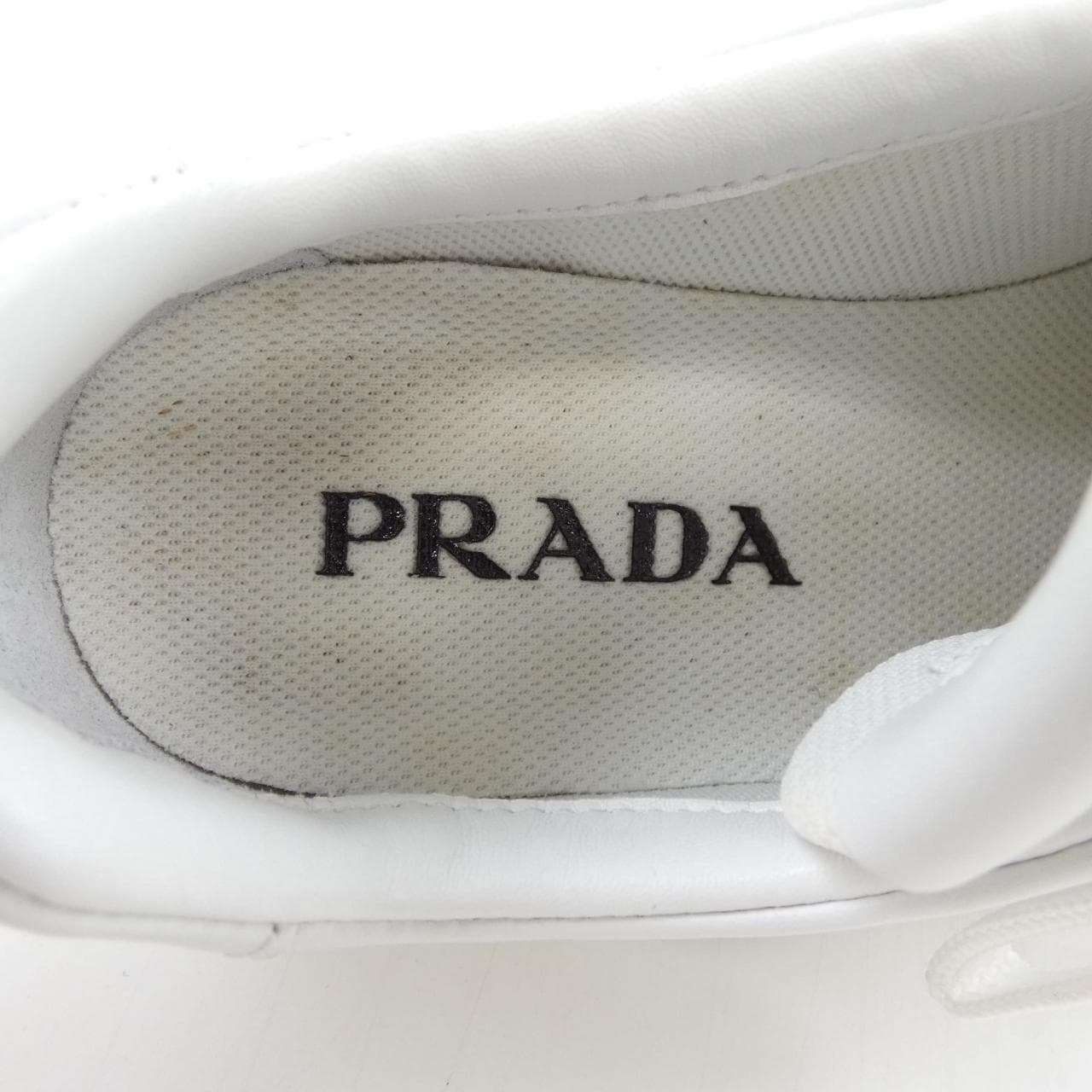 プラダ PRADA 2EG400 スニーカー