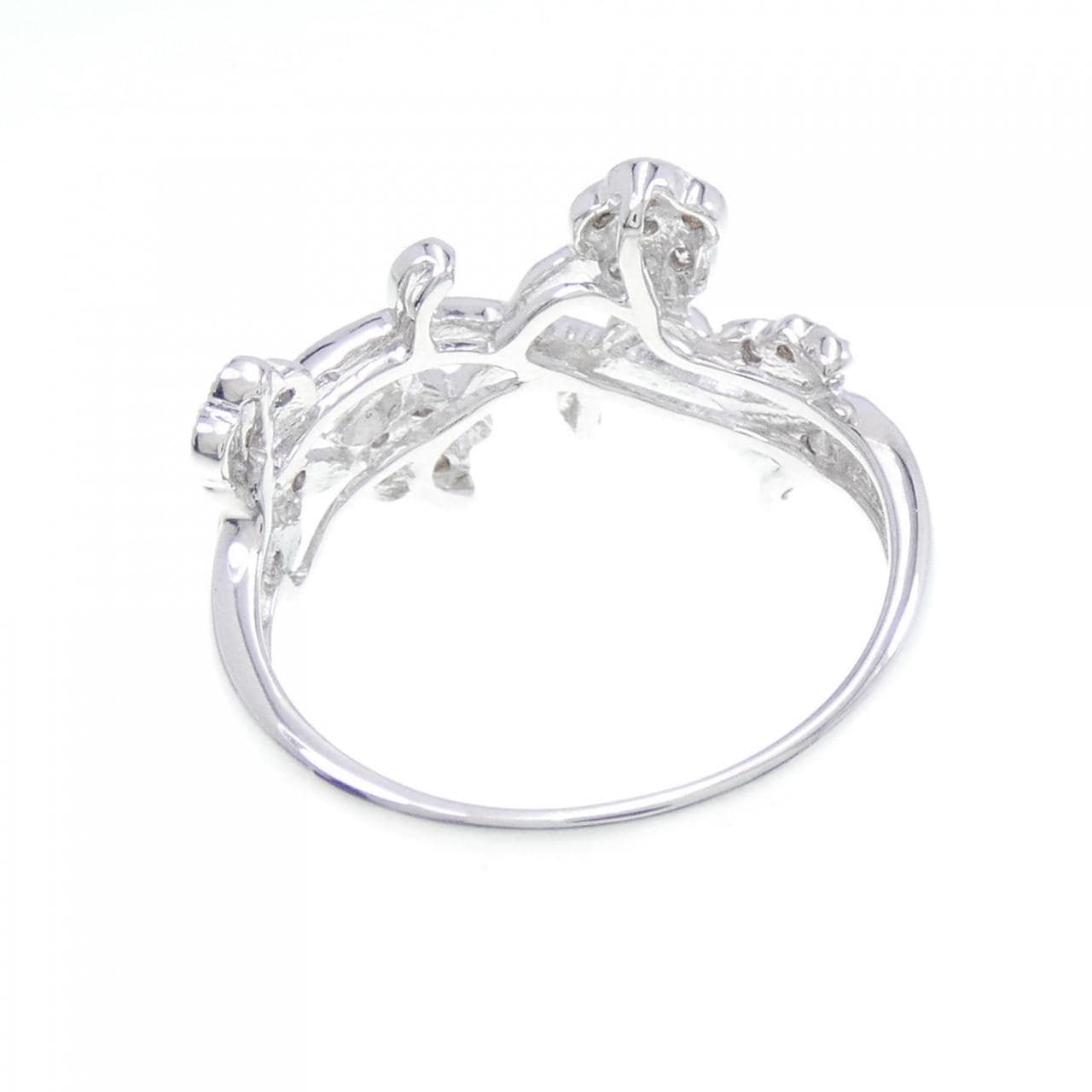 K18WG flower Diamond ring 0.15CT