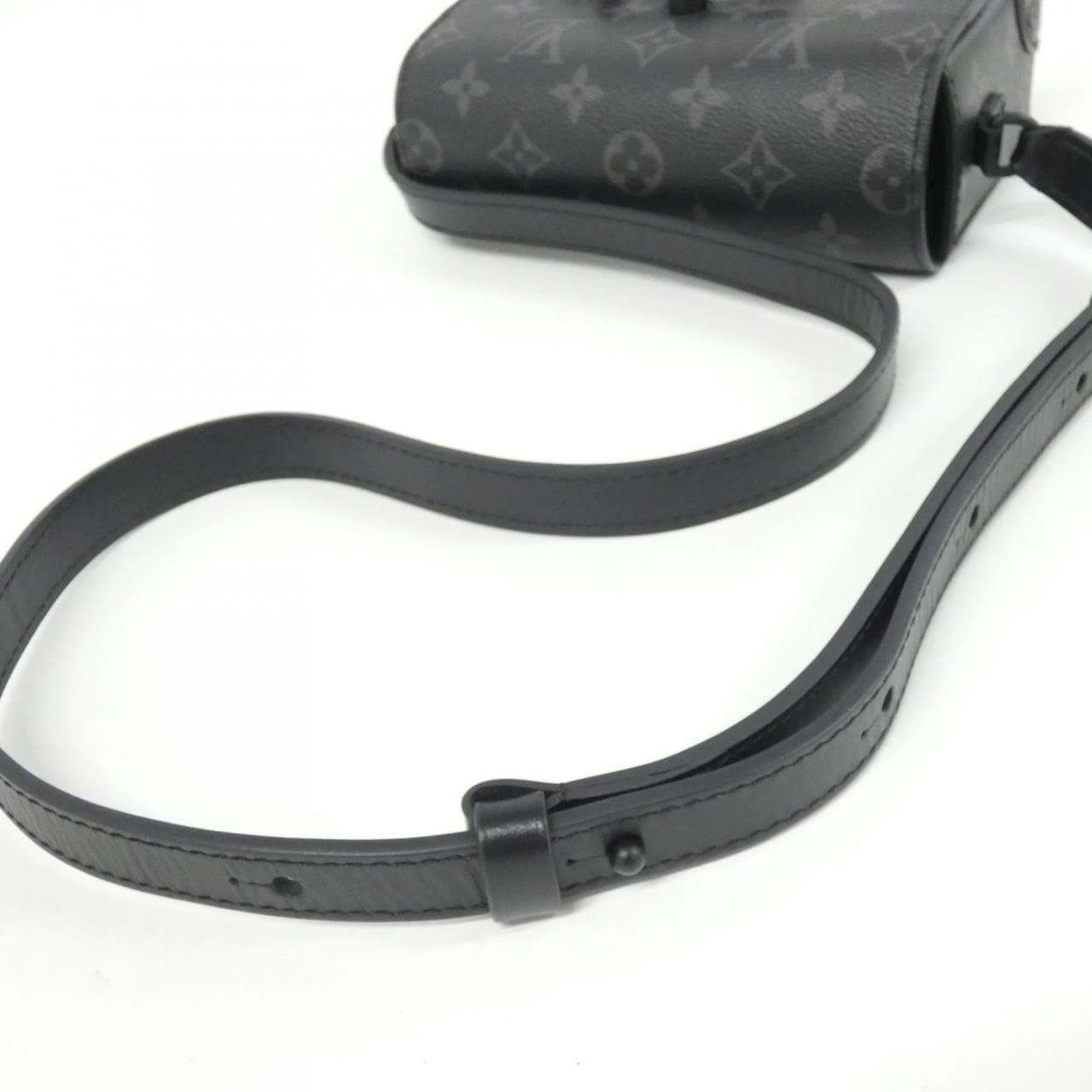 ルイヴィトン モノグラム エクリプス スティーマー ウエアラブル ウォレット M81783 ショルダーバッグ