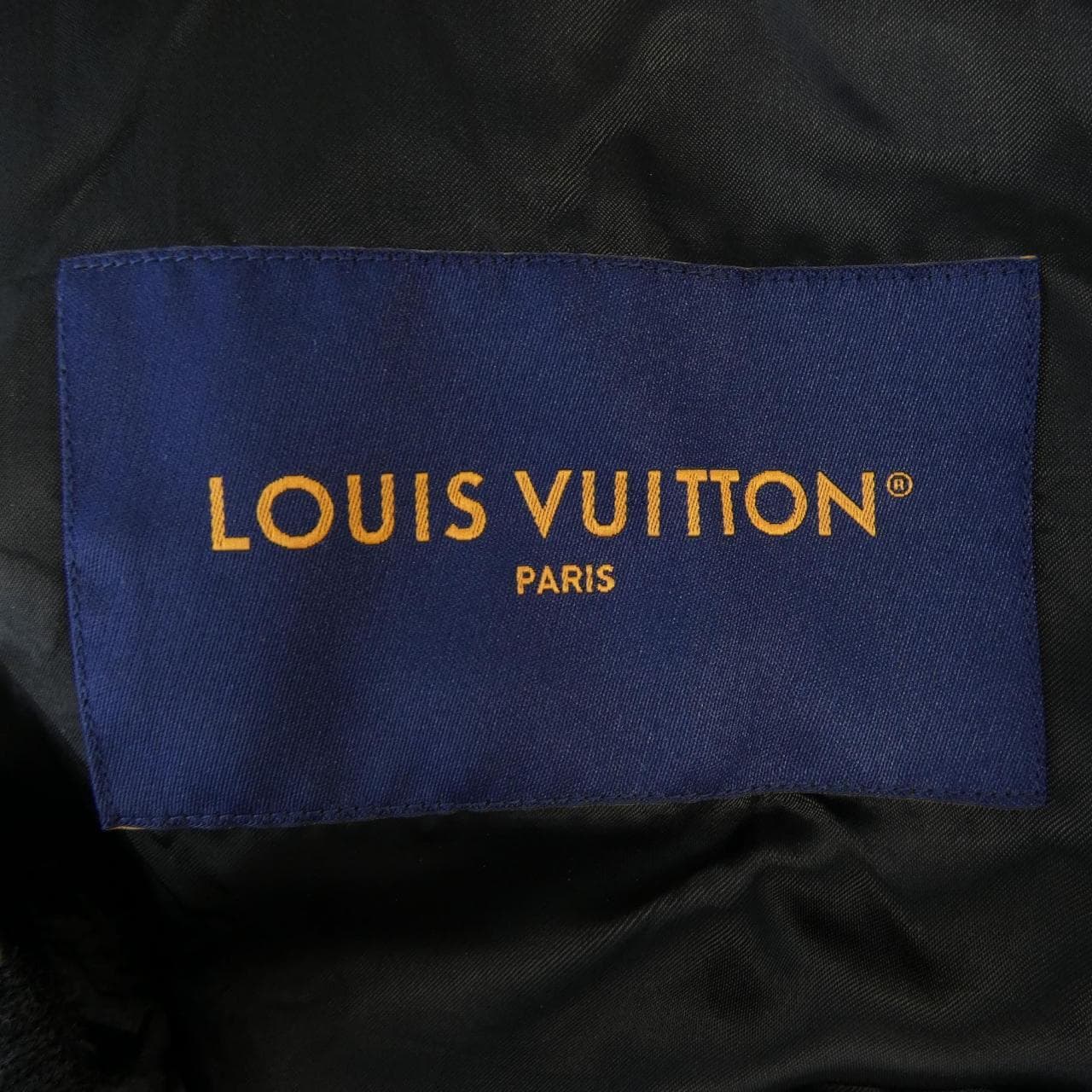 ルイヴィトン LOUIS VUITTON LVSEレザーアンビエイター HJL45WYBJ レザージャケット