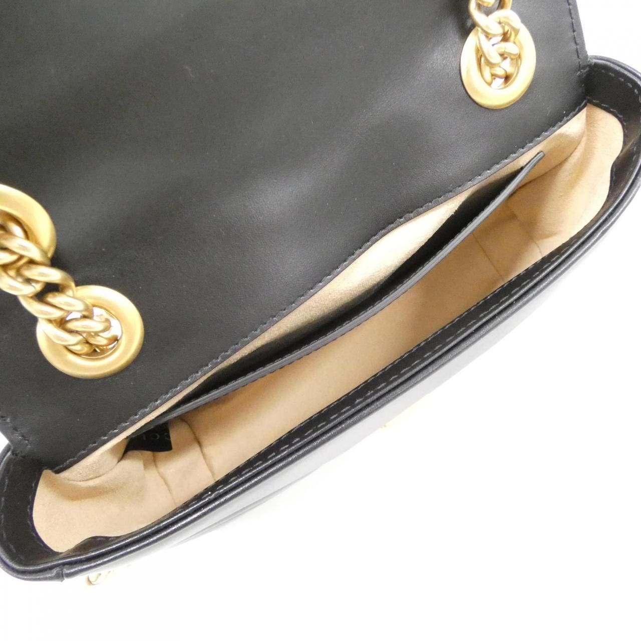 グッチ GG MARMONT 446744 DTDIT ショルダーバッグ