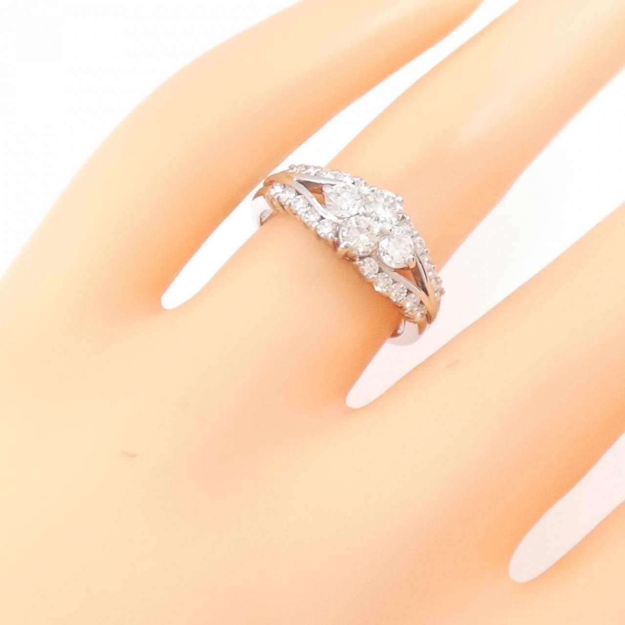 PT900 ダイヤモンド リング 0.58CT