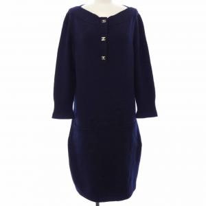 シャネル CHANEL ターンロック P44445K04654 ワンピース