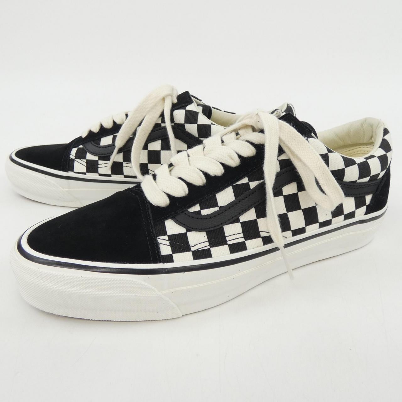 バンズ VANS スニーカー