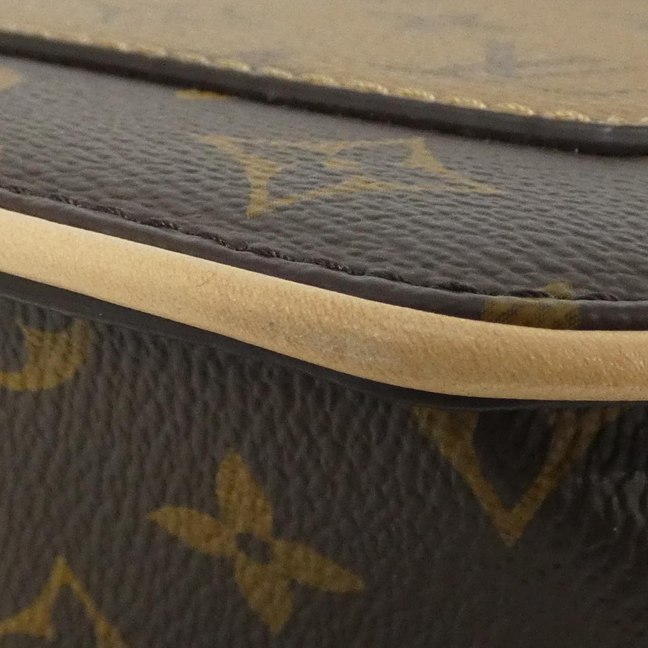 ルイヴィトン モノグラム アラウンド ミー M47117 ショルダーバッグ