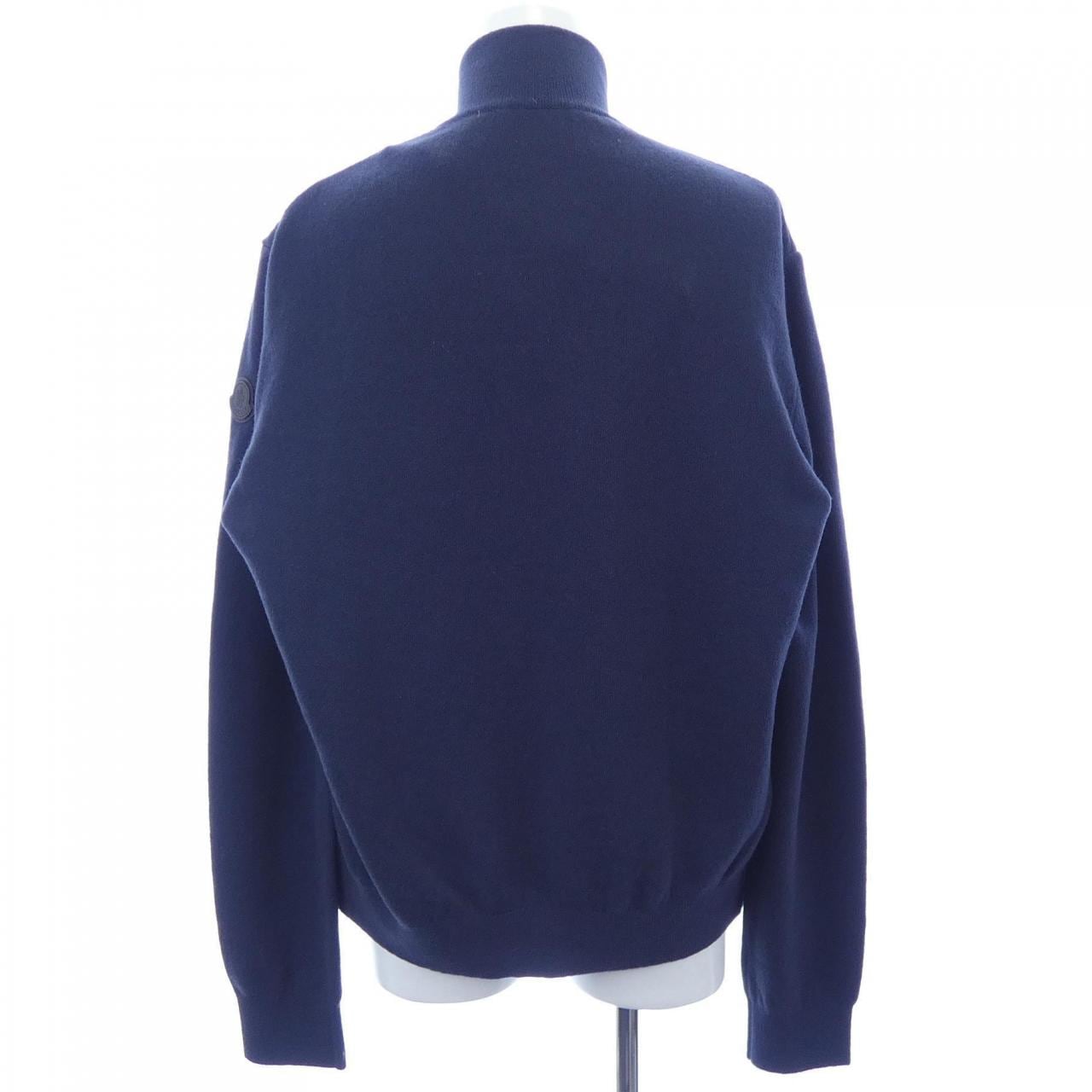 【新品】モンクレール MONCLER K20919B00033 ダウンジャケット