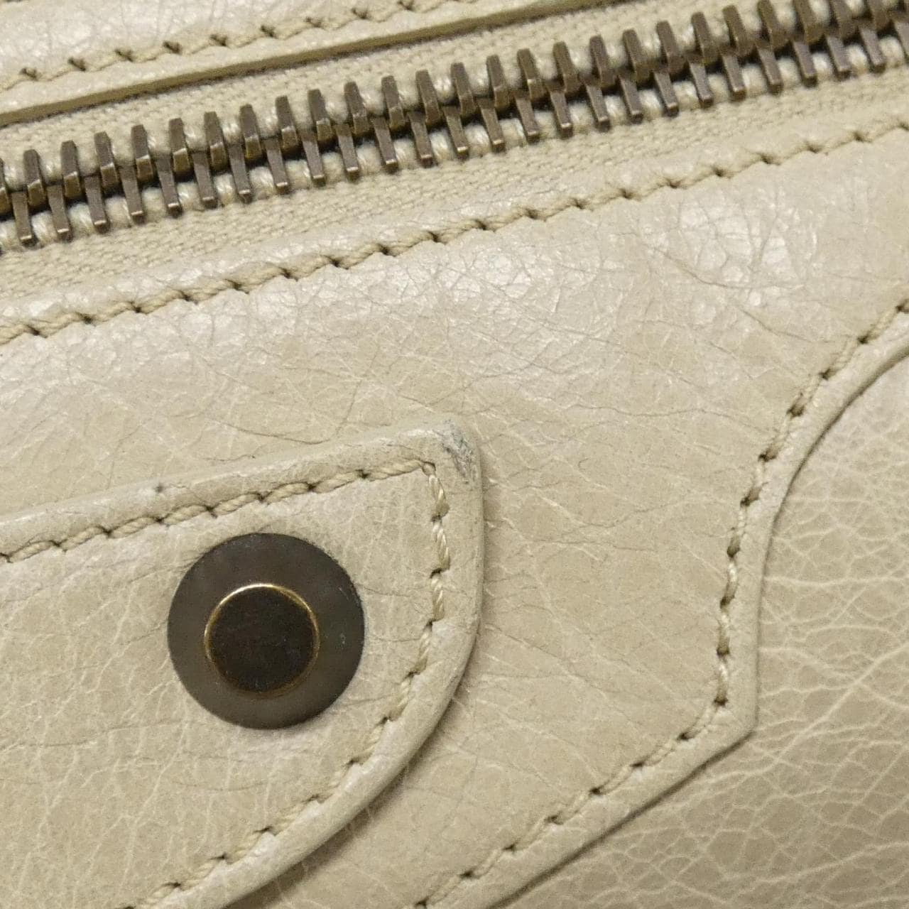 バレンシアガ ザ シティ 115748 D94JT バッグ