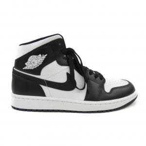 エアジョーダン AIR JORDAN DV0991-101 スニーカー