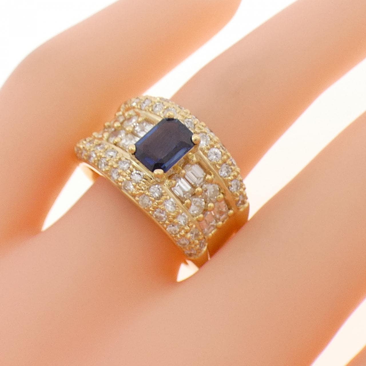 K18YG サファイヤ リング 0.76CT