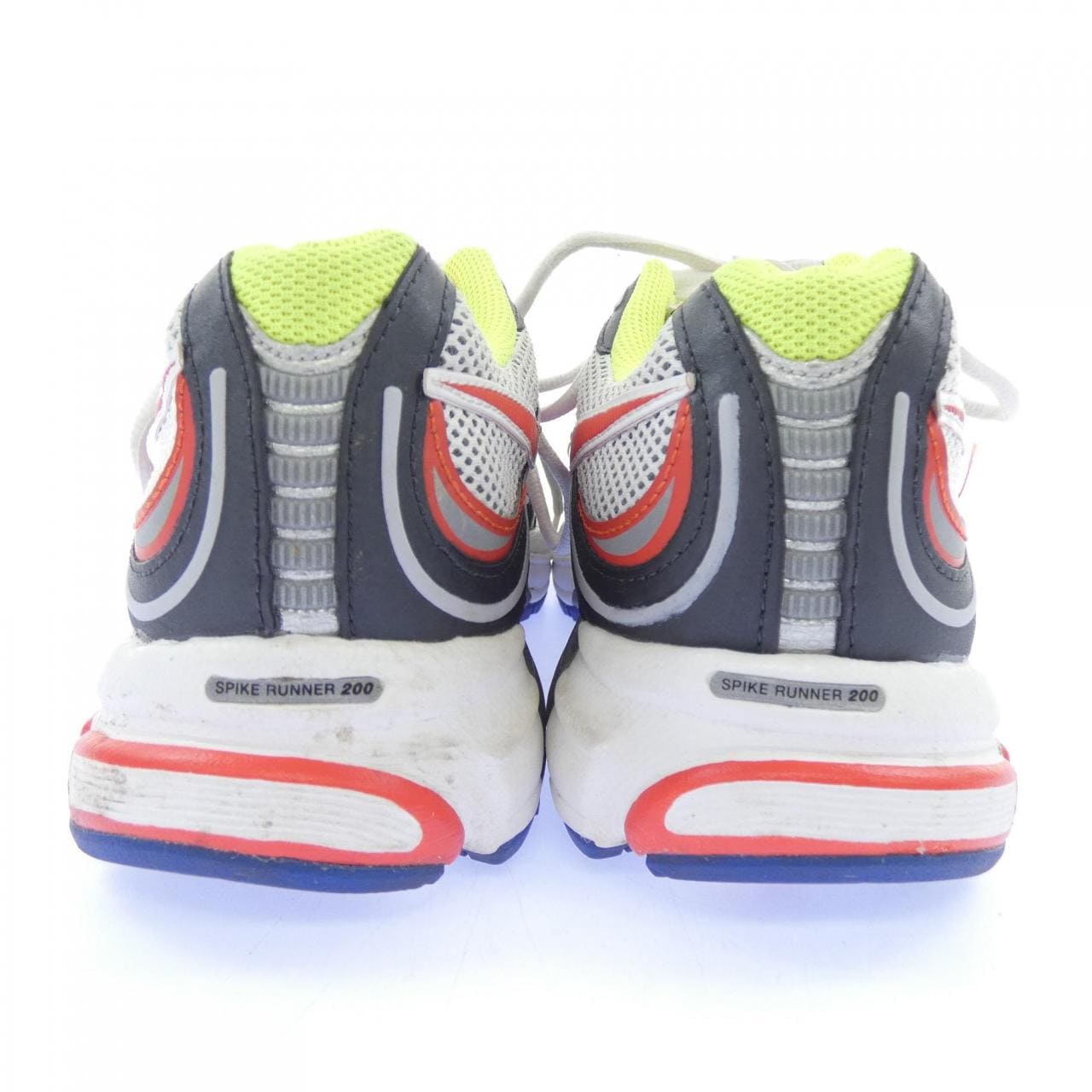 ヴェトモン VETEMENTS Reebok DV7673 スニーカー