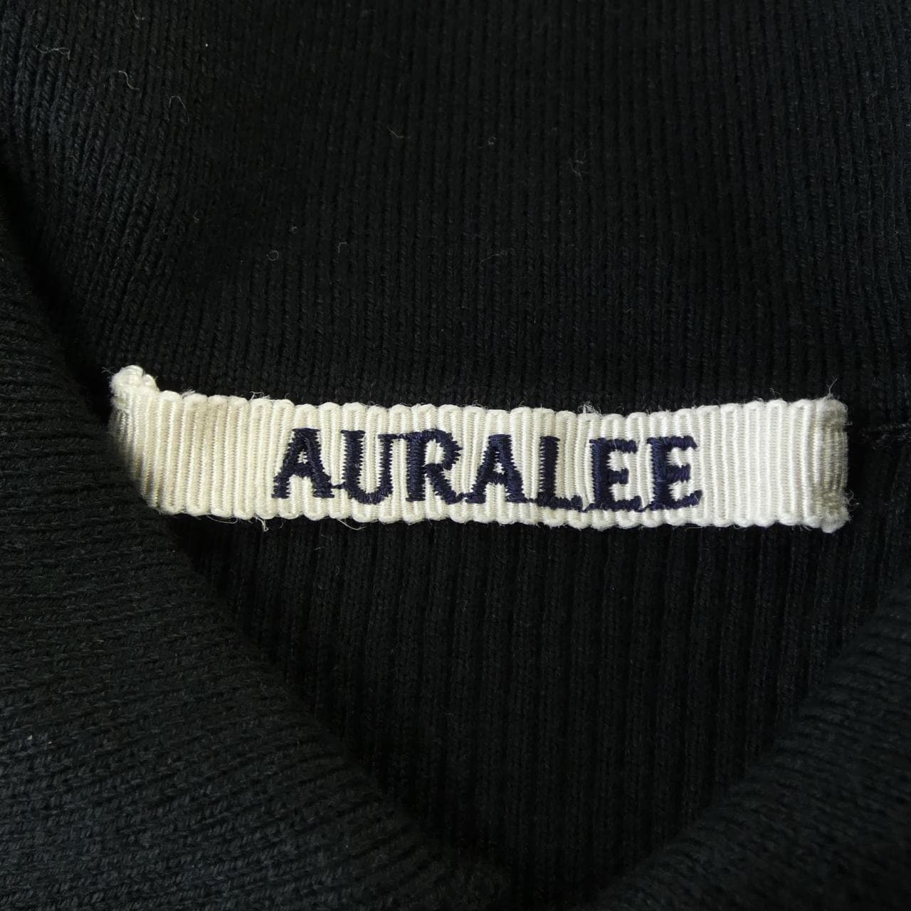 オーラリー AURALEE トップス