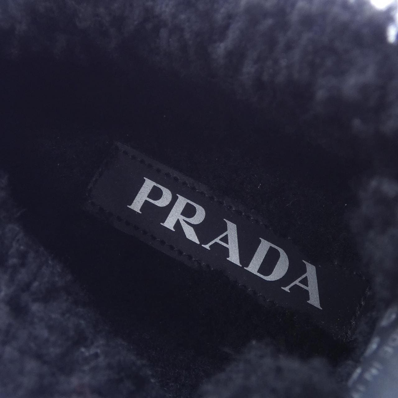 プラダ PRADA トライアングルロゴ 1E947M スニーカー