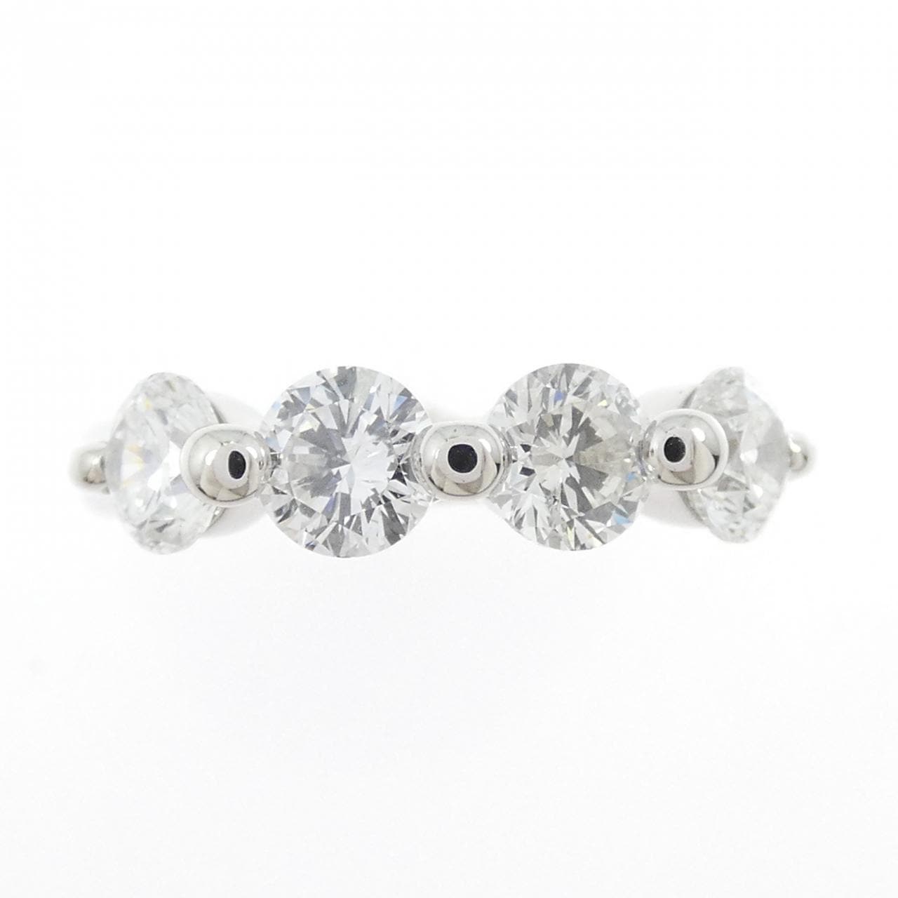 PT900钻石戒指 1.32克拉