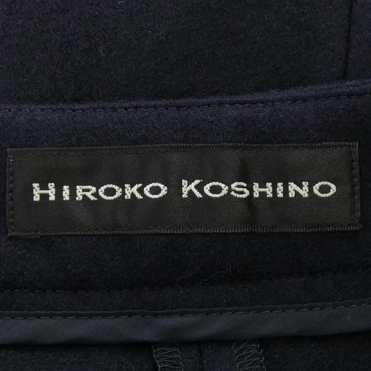 HIROKO KOSHINO Pants