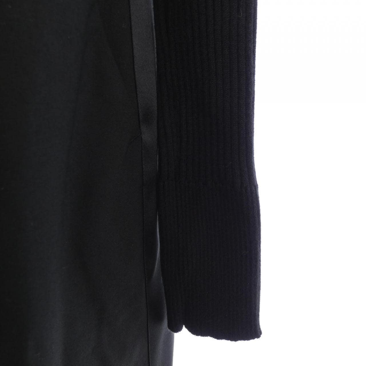サカイ SACAI 22-05909 ワンピース