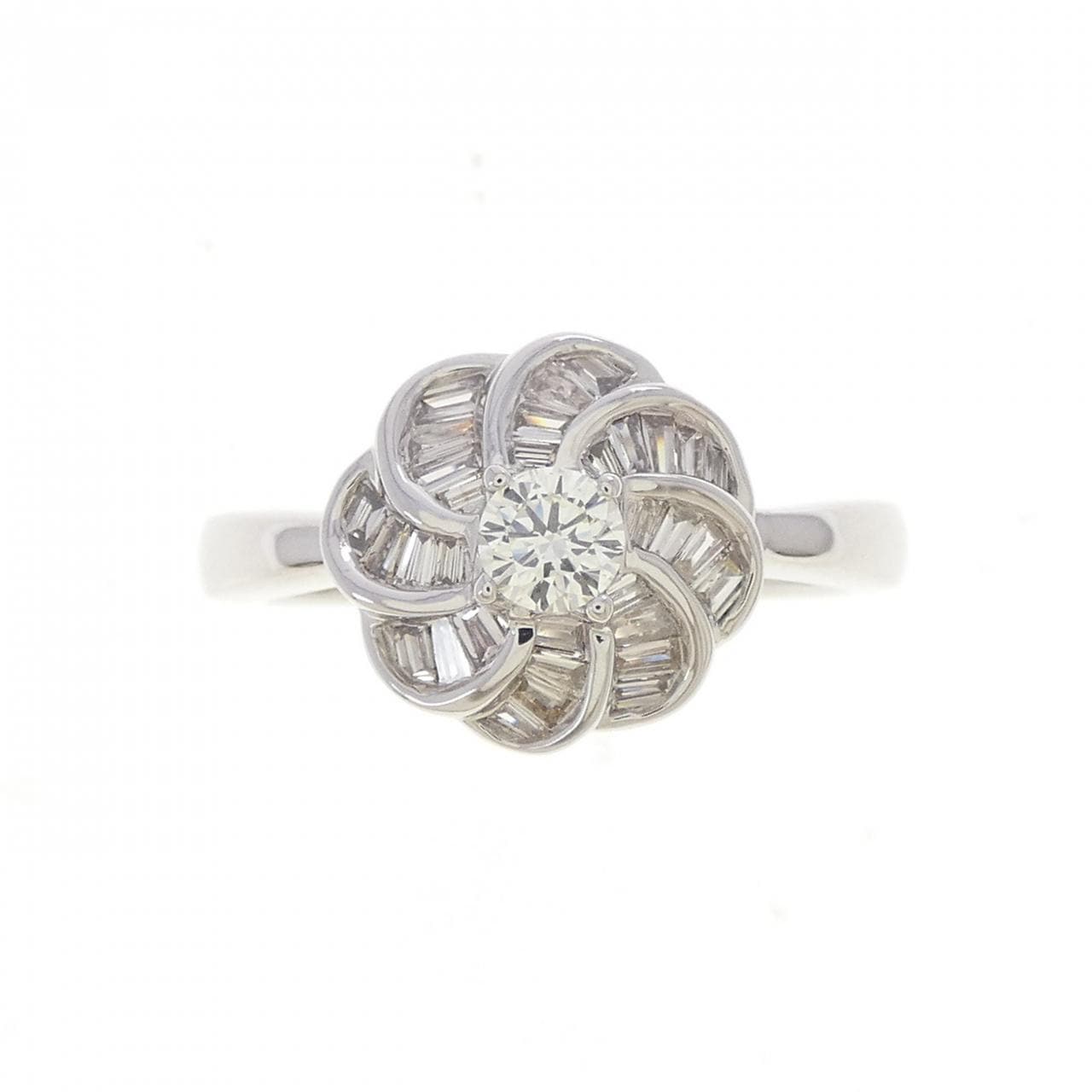 K18WG ダイヤモンド リング