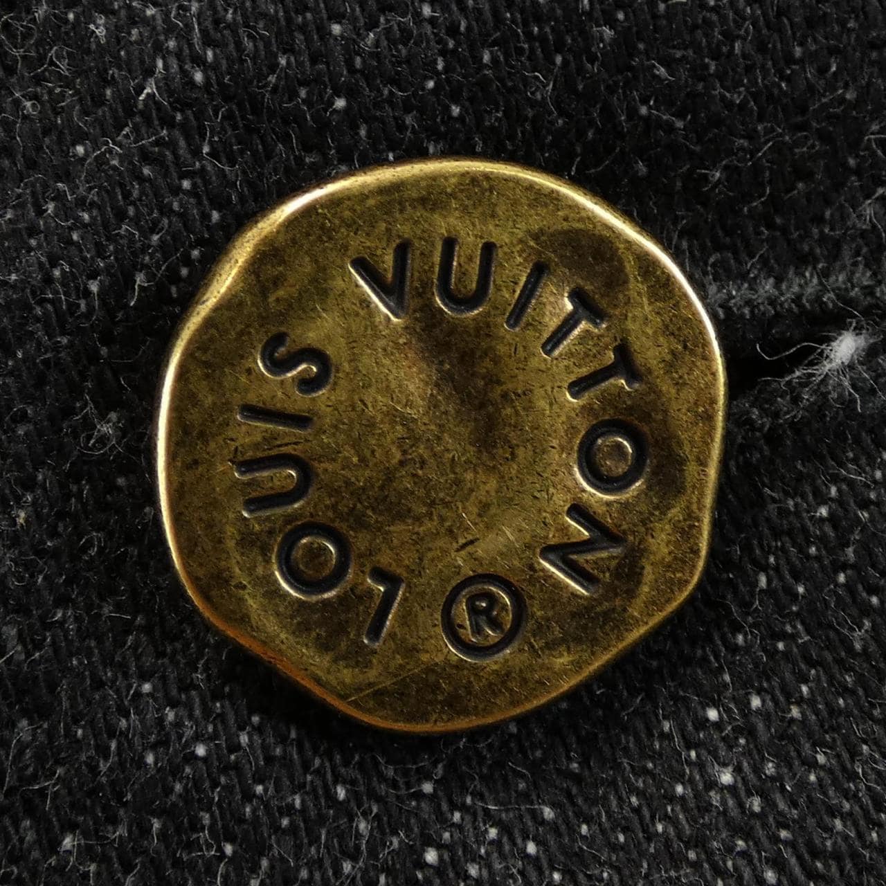 ルイヴィトン LOUIS VUITTON カラコラムデニム HNA05WNS9 デニムジャケット