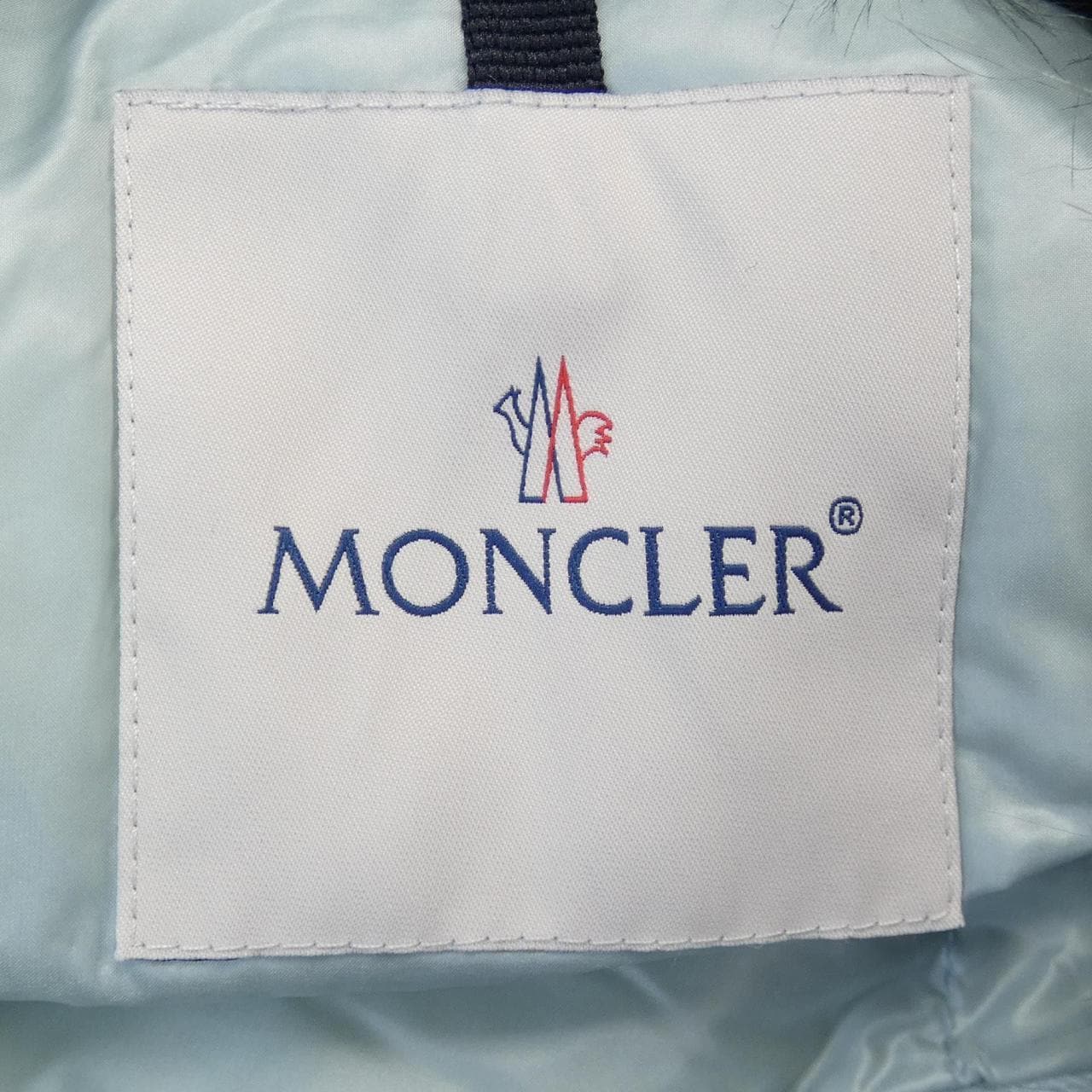 モンクレール MONCLER ダウンジャケット