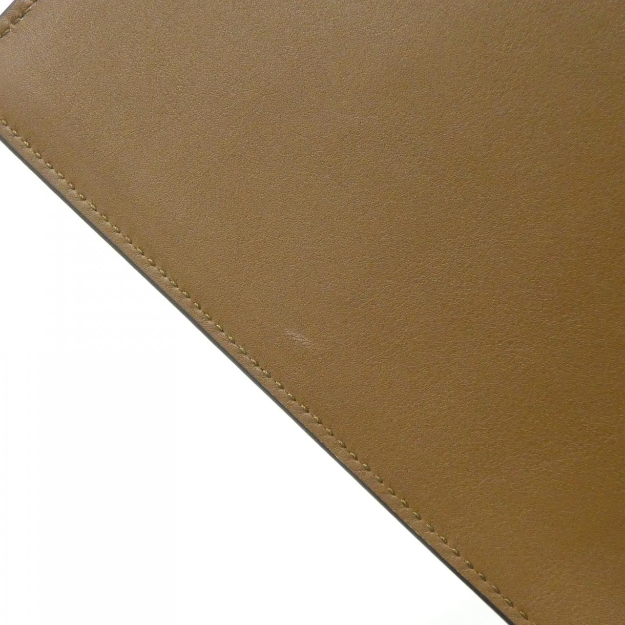 グッチ 815924 AAEE7 ショルダーバッグ