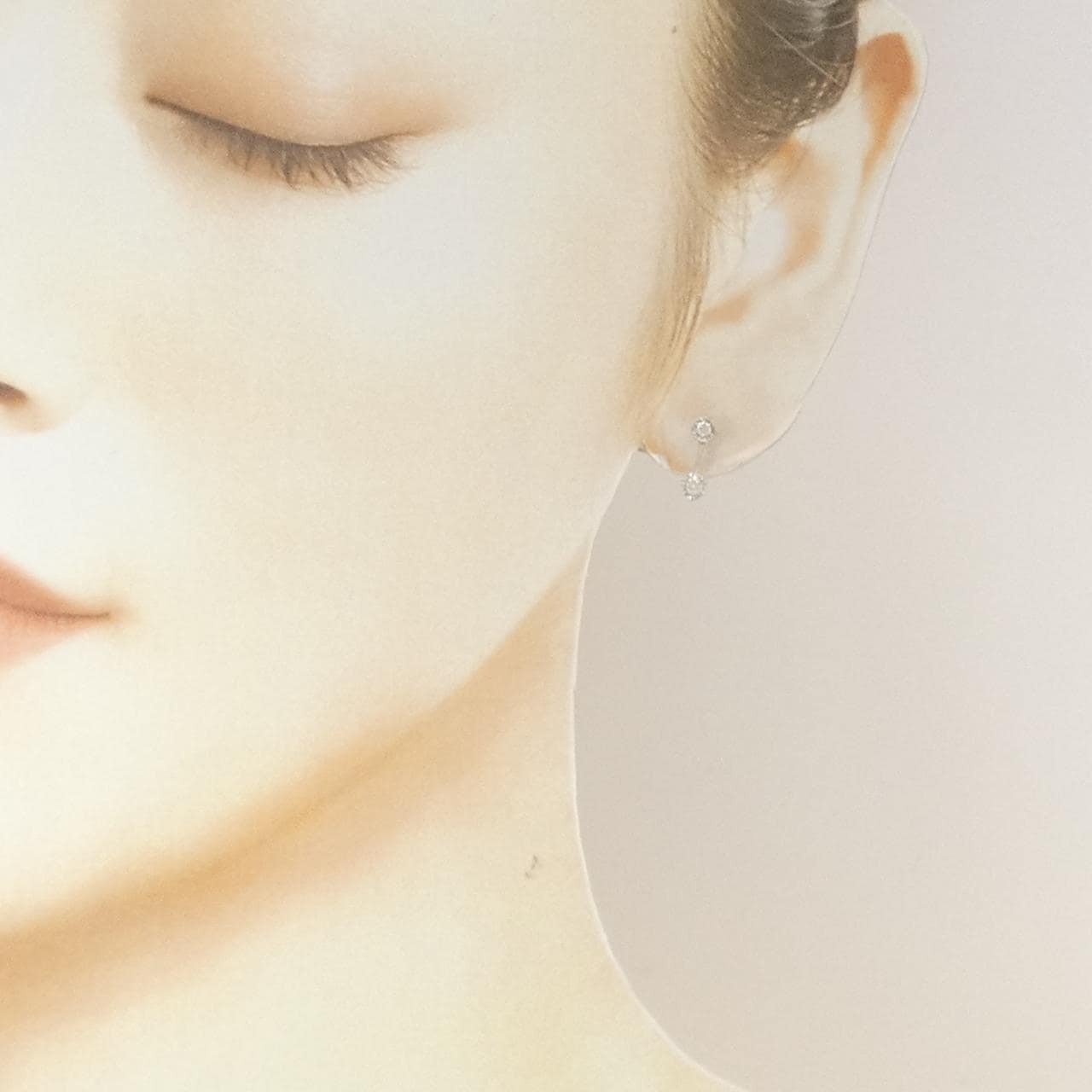 K18WG ダイヤモンド ピアス 0.14CT