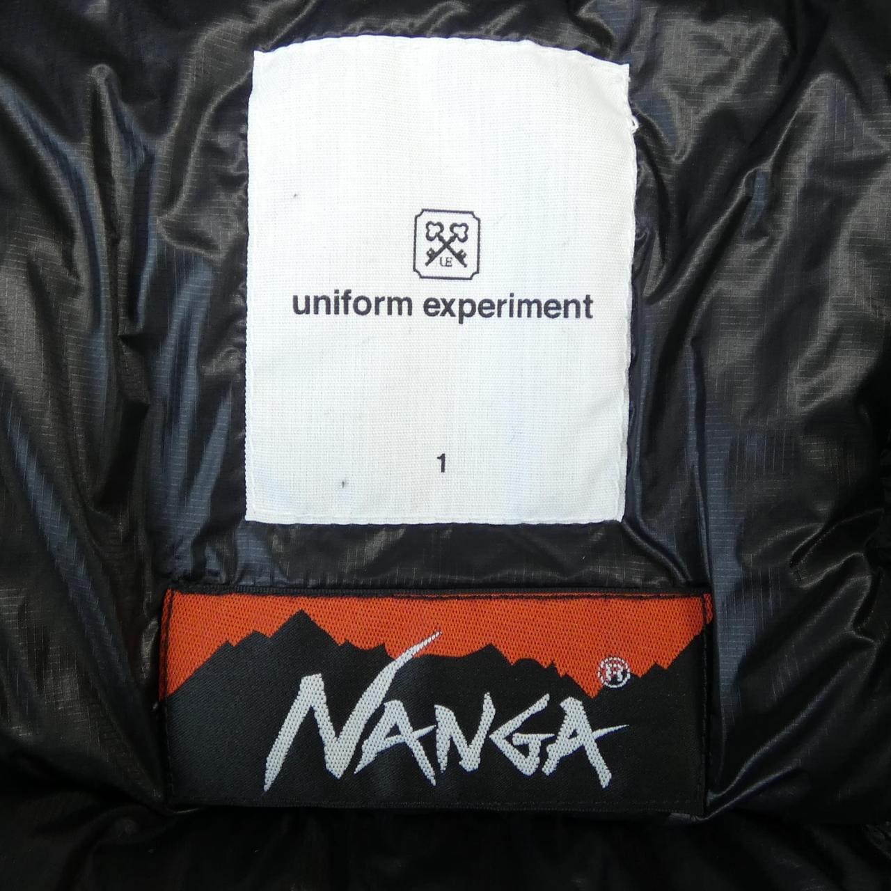 ユニフォームエクスペリメント UNIFORM EXPERIMENT UE-212078 ダウンジャケット
