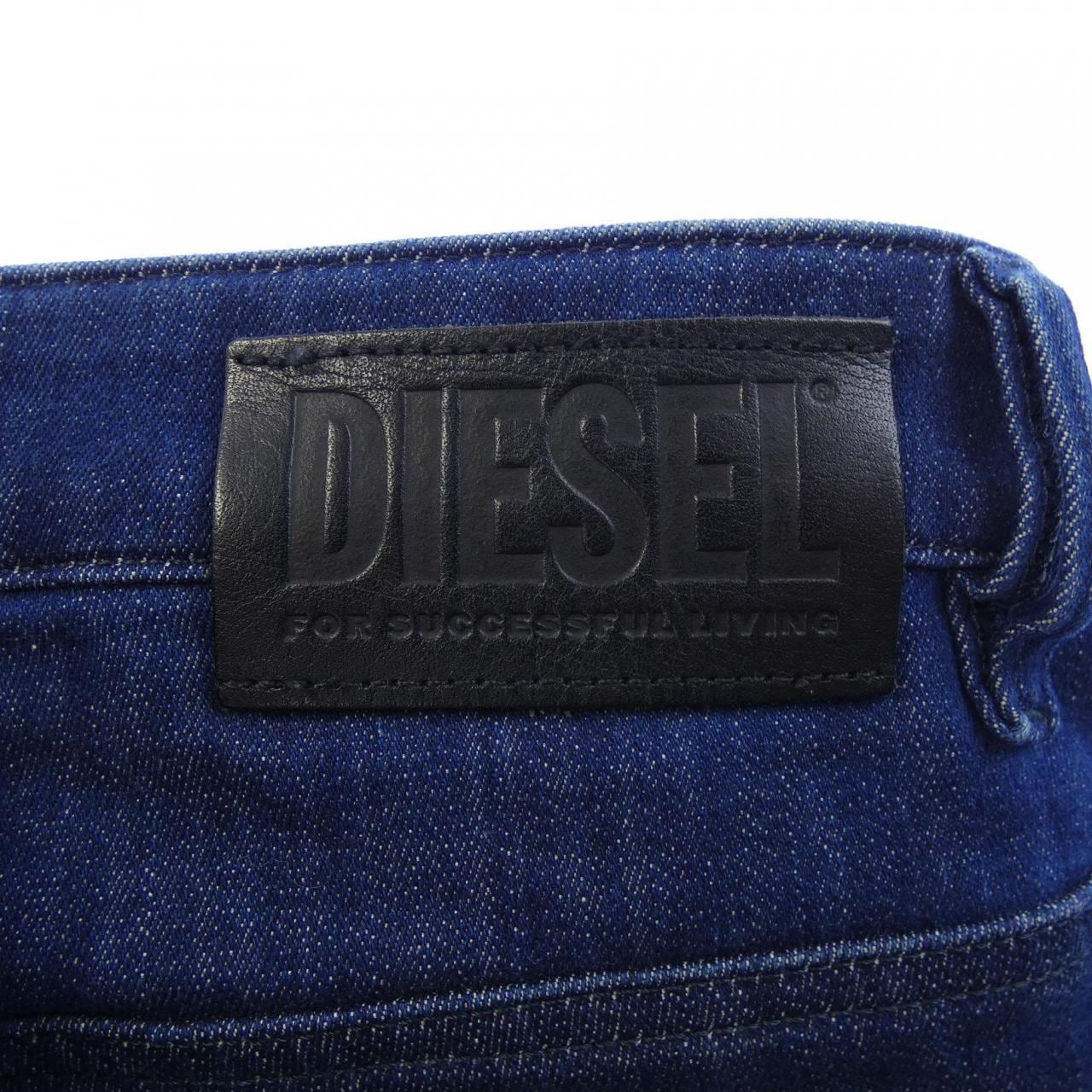 ディーゼル DIESEL ジーンズ