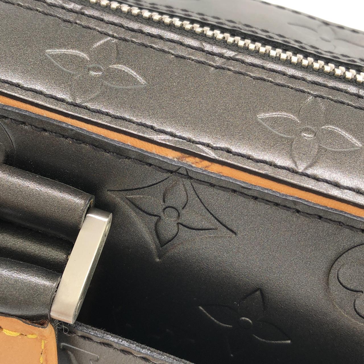 ルイヴィトン モノグラム マット シェルトン M55172 バッグ