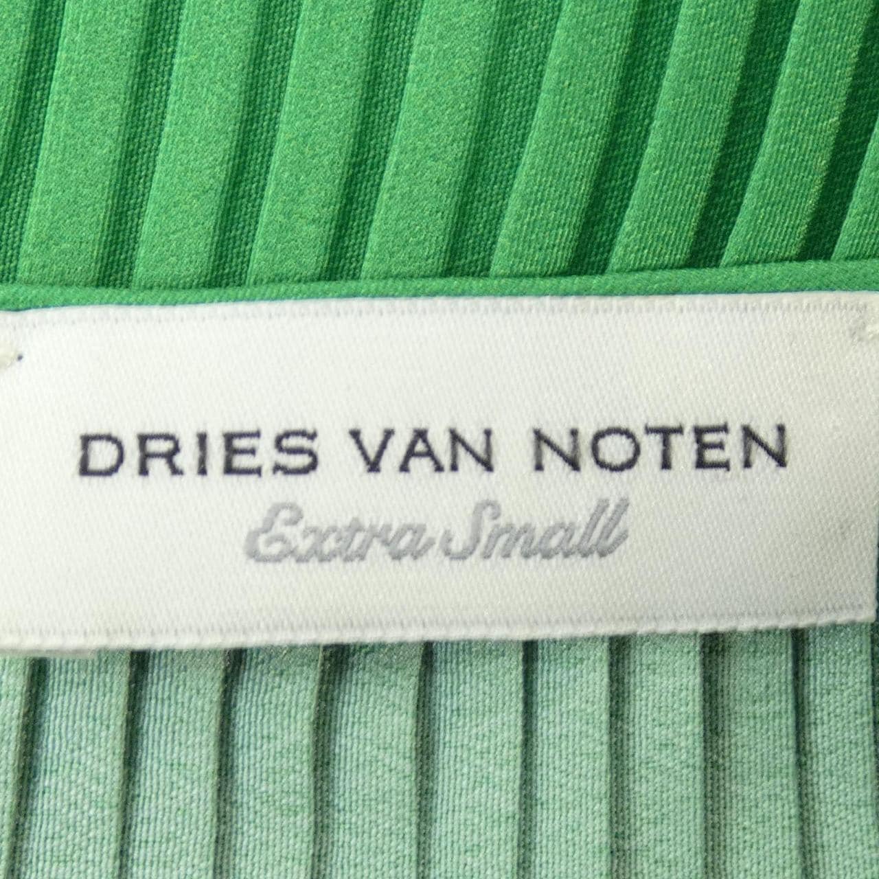 ドリスヴァンノッテン DRIES VAN NOTEN トップス