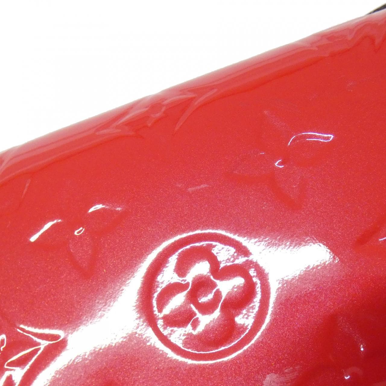 LOUIS VUITTON Vernis Sac Lucy Shoulder Bag M90282