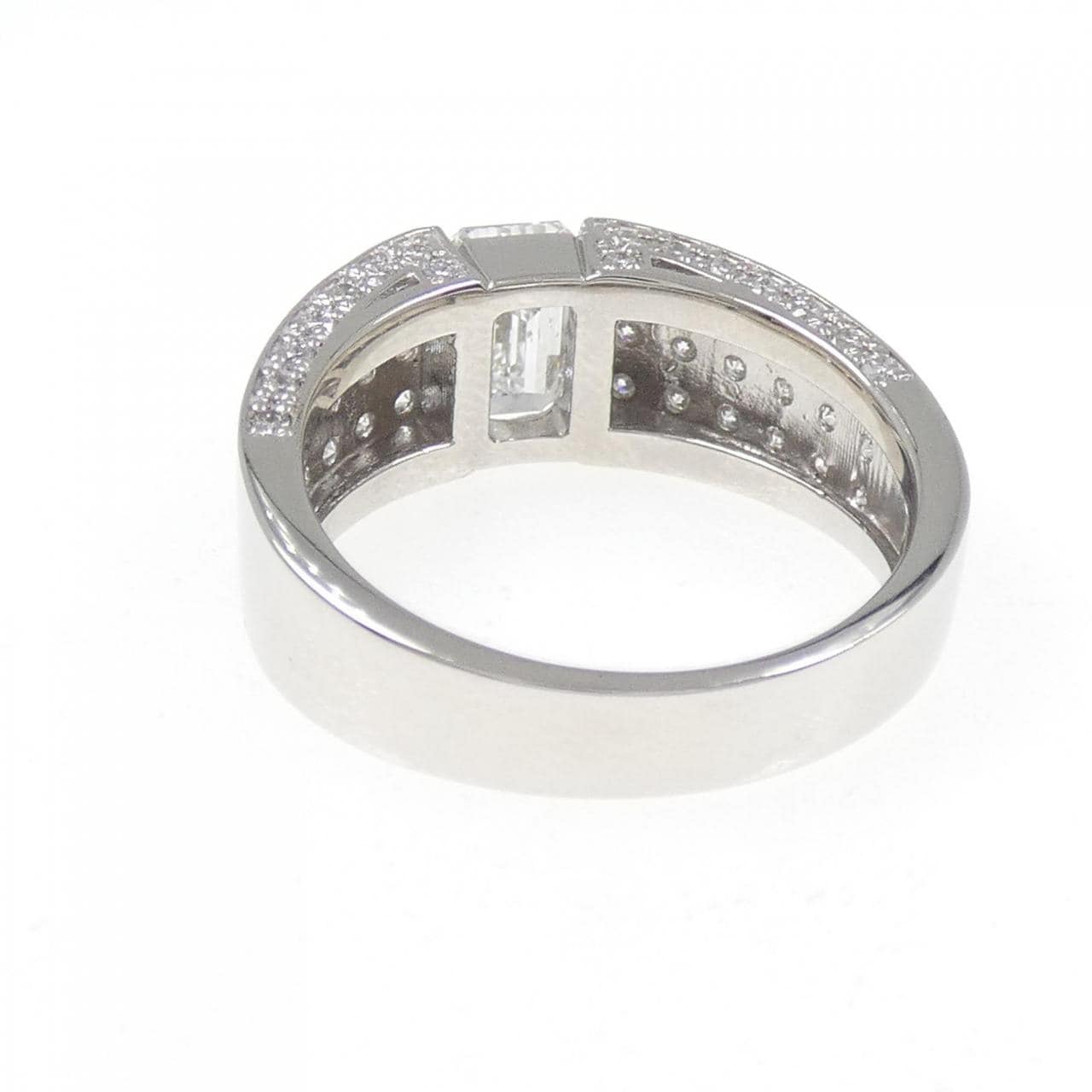 PT900 ダイヤモンド リング 1.02CT