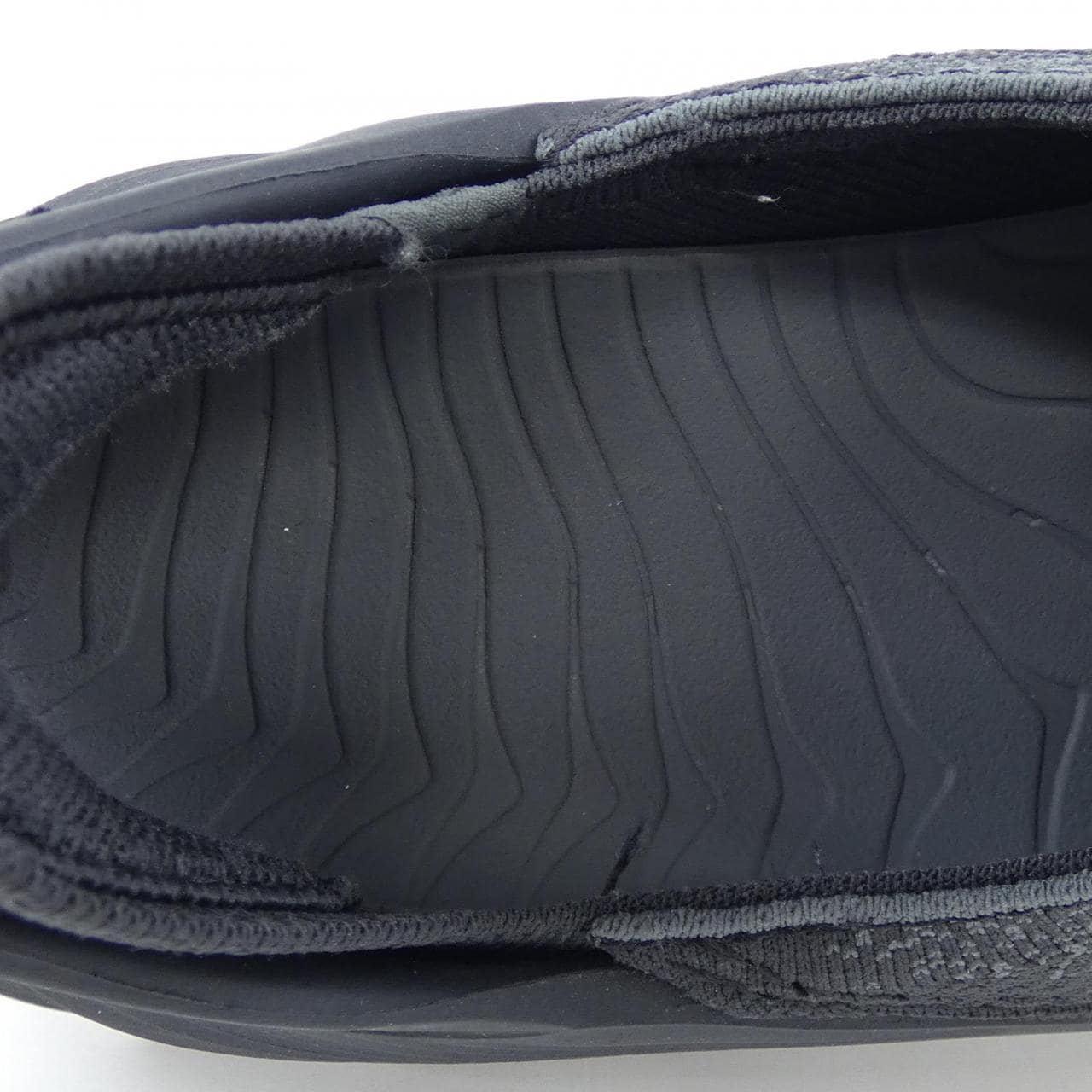 ホカオネオネ HOKA ONE ONE U RESTORE TC スニーカー