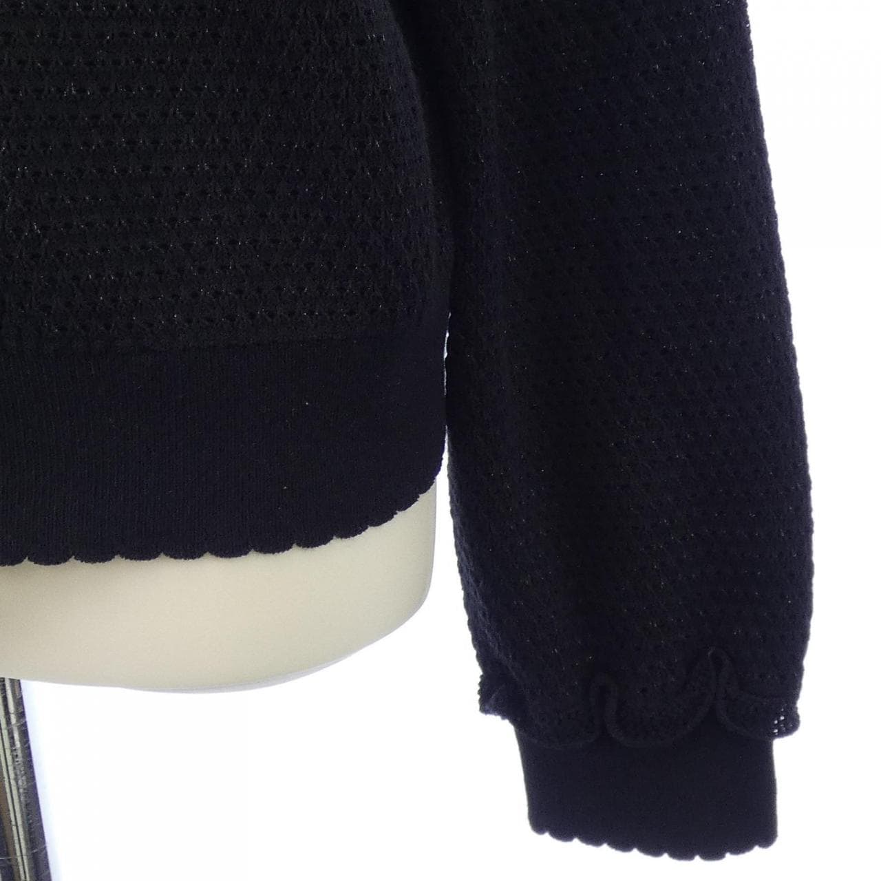 トゥービーシック TO BE CHIC パーカー