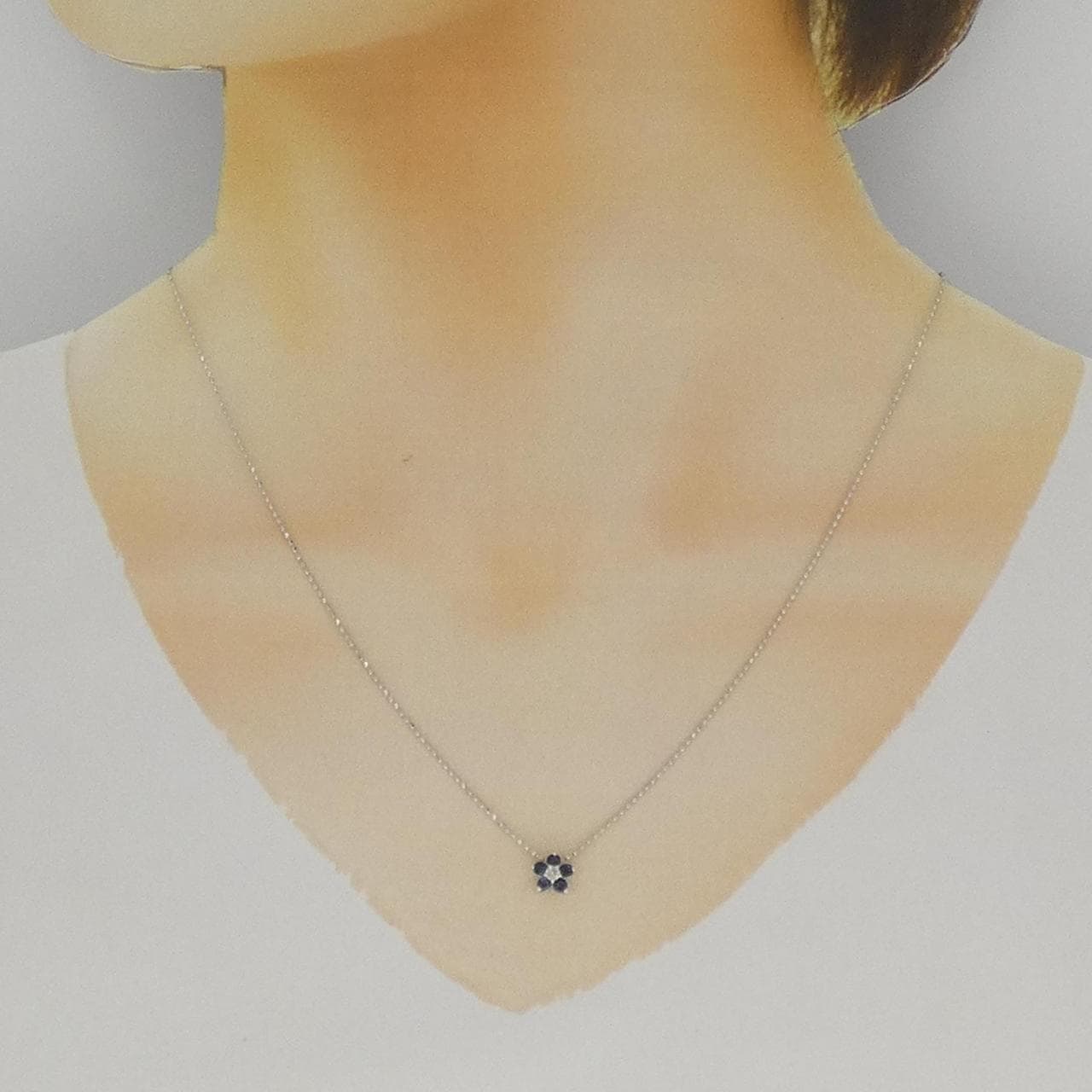 K14WG フラワー サファイヤ ネックレス