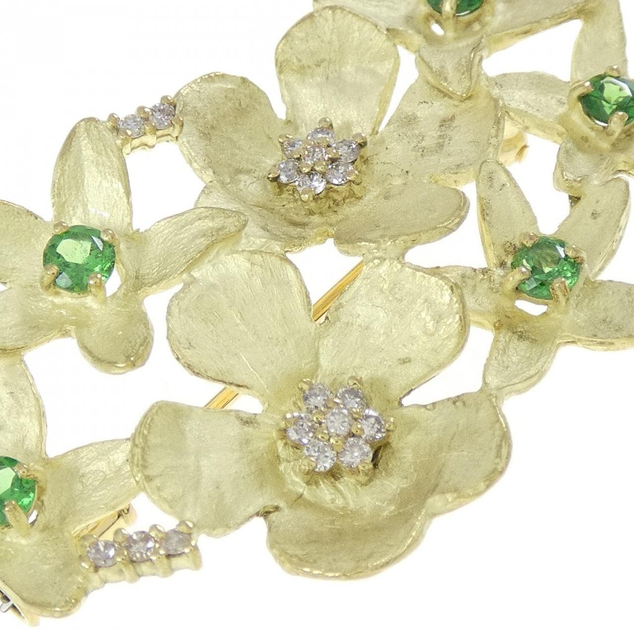 K18YG フラワー グリーンガーネット ブローチ 0.62CT