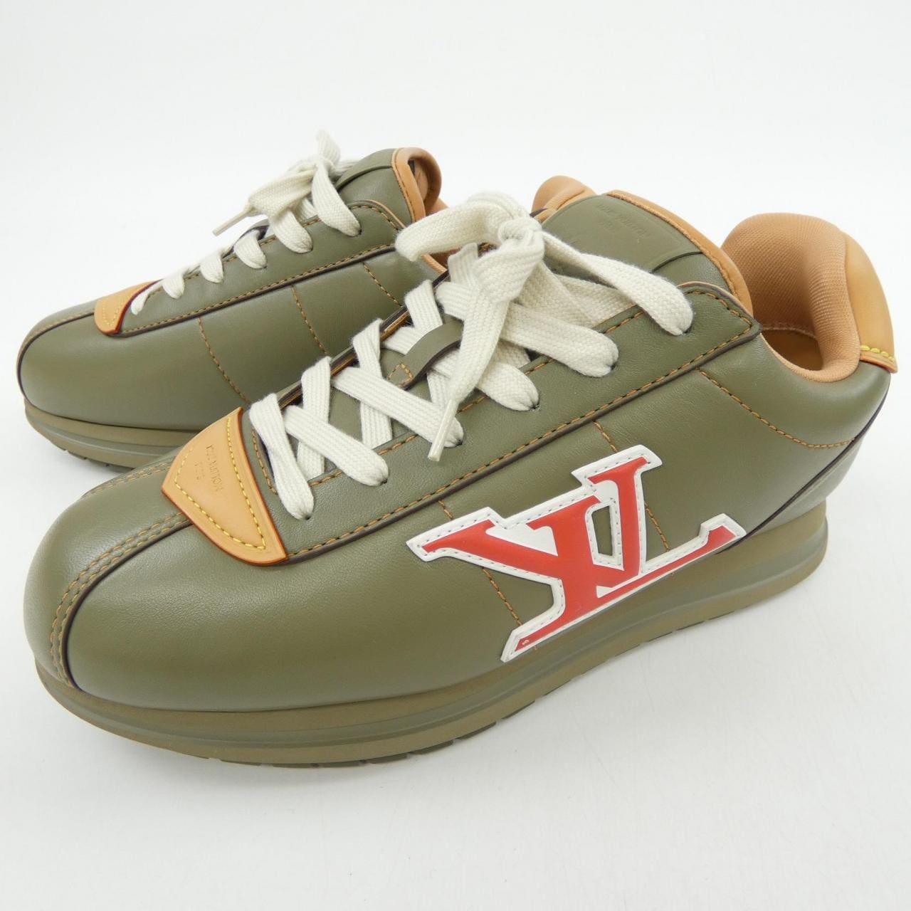 ルイヴィトン LOUIS VUITTON LVバターソフト スニーカー