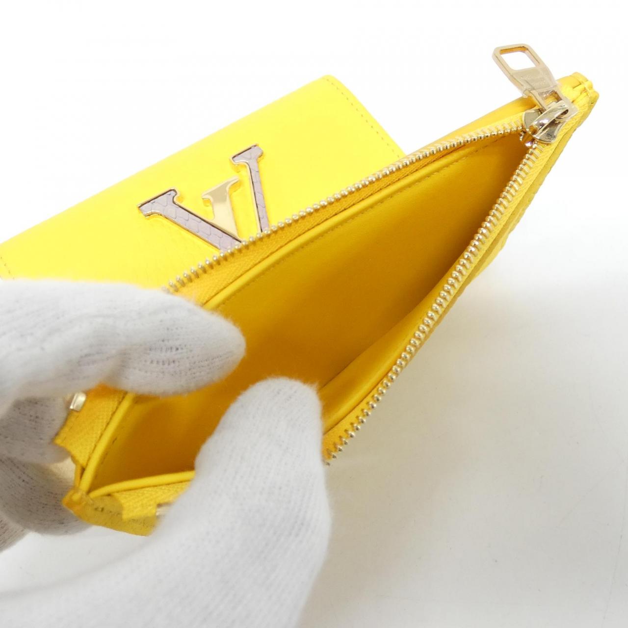 ルイヴィトン ポルトフォイユ カプシーヌ コンパクト N87623 財布