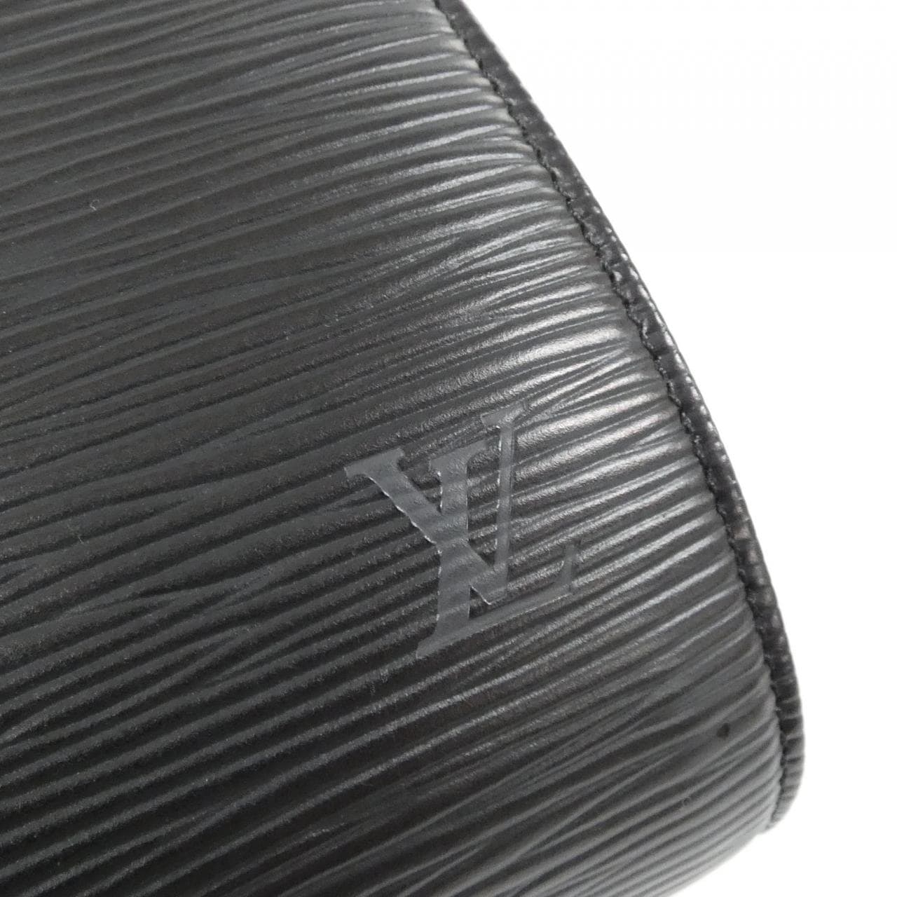 ルイヴィトン エピ ミニュイ M52392 バッグ