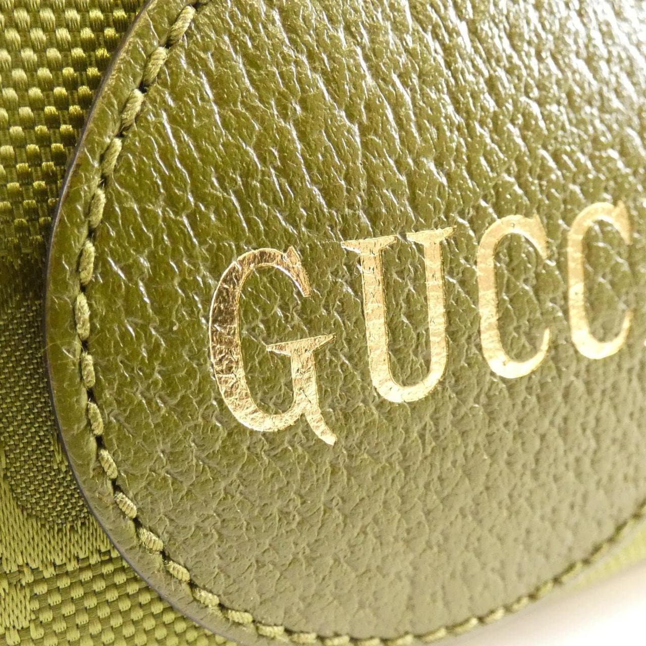 Gucci Gucci Of The Grit 631341 H9HBJ腰包