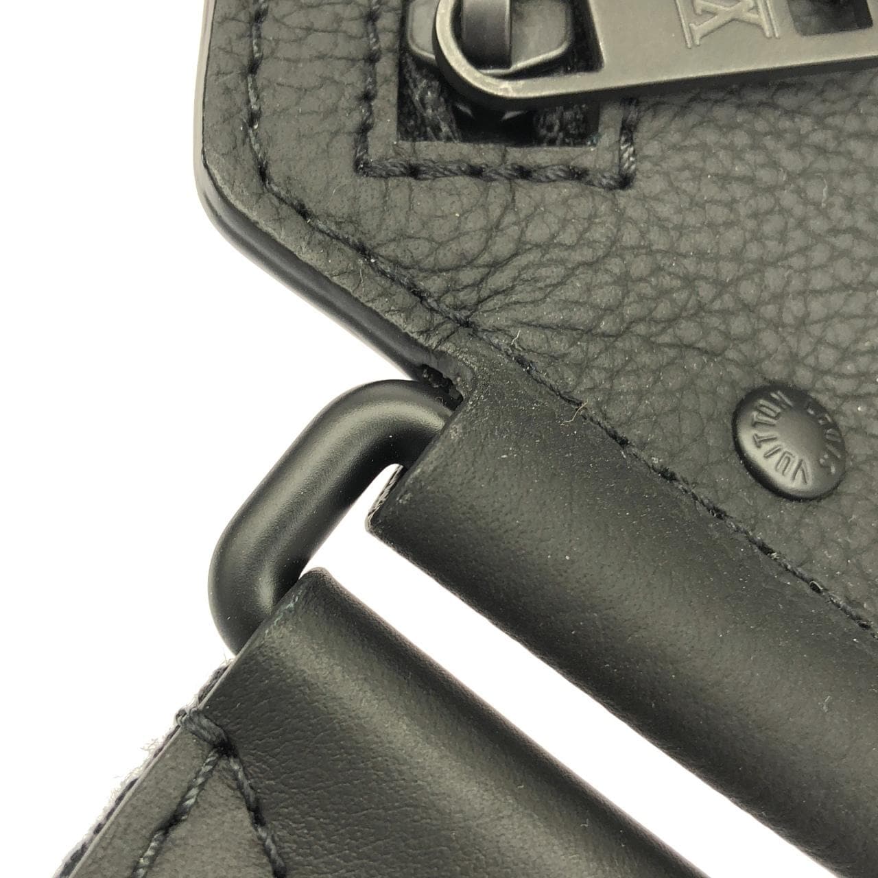 ルイヴィトン LVアエログラム テイクオフ スリング M57081 ショルダーバッグ