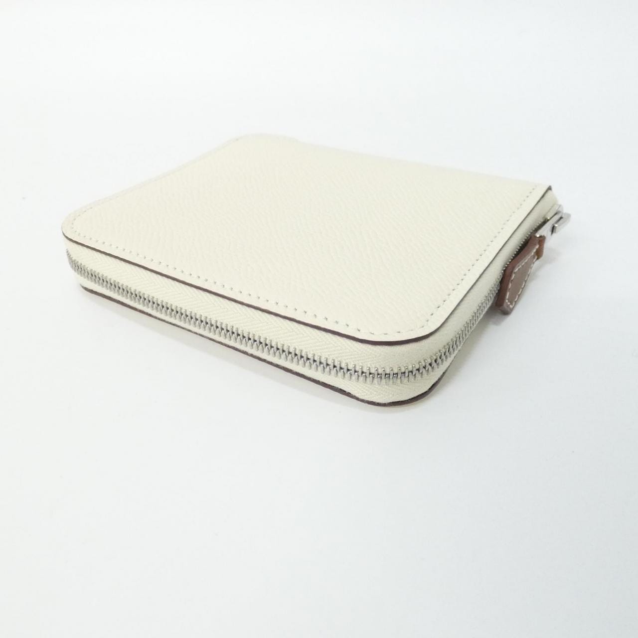 エルメス LUCKY DAISY シルク イン コンパクト 083791CK 財布