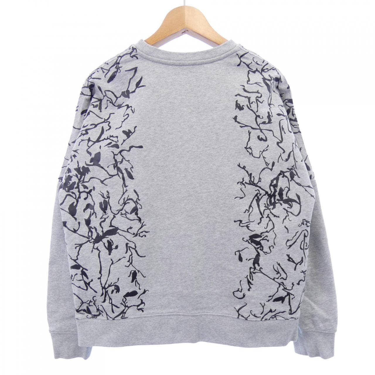 バレンシアガ BALENCIAGA 342700 TIK37 スウェット