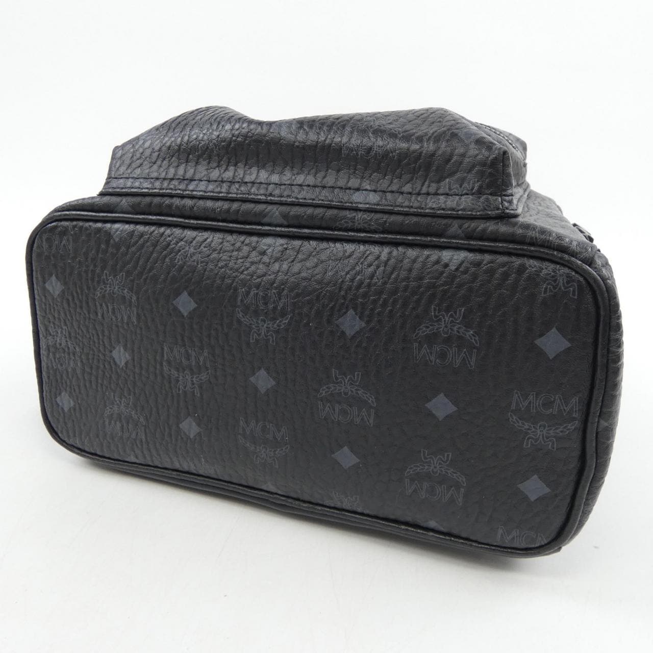 エムシーエム MCM MMK6SVE37 BACKPACK