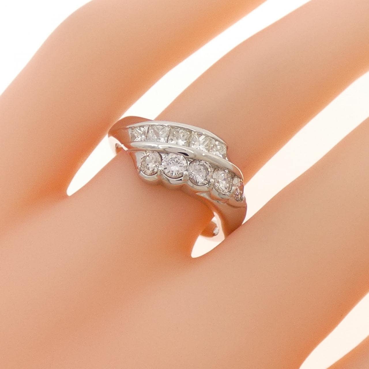 PT900 ダイヤモンド リング 1.00CT