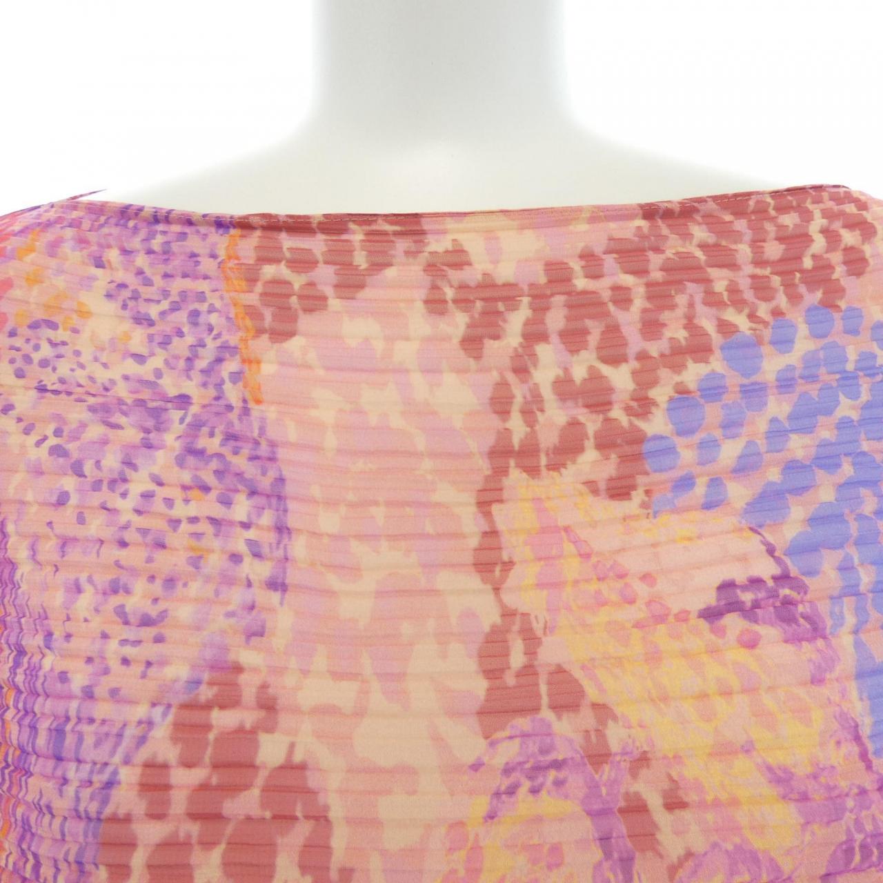 プリーツプリーズ PLEATS PLEASE 2026 FOGGY FORSET PP62AD161 7581023 ポンチョ