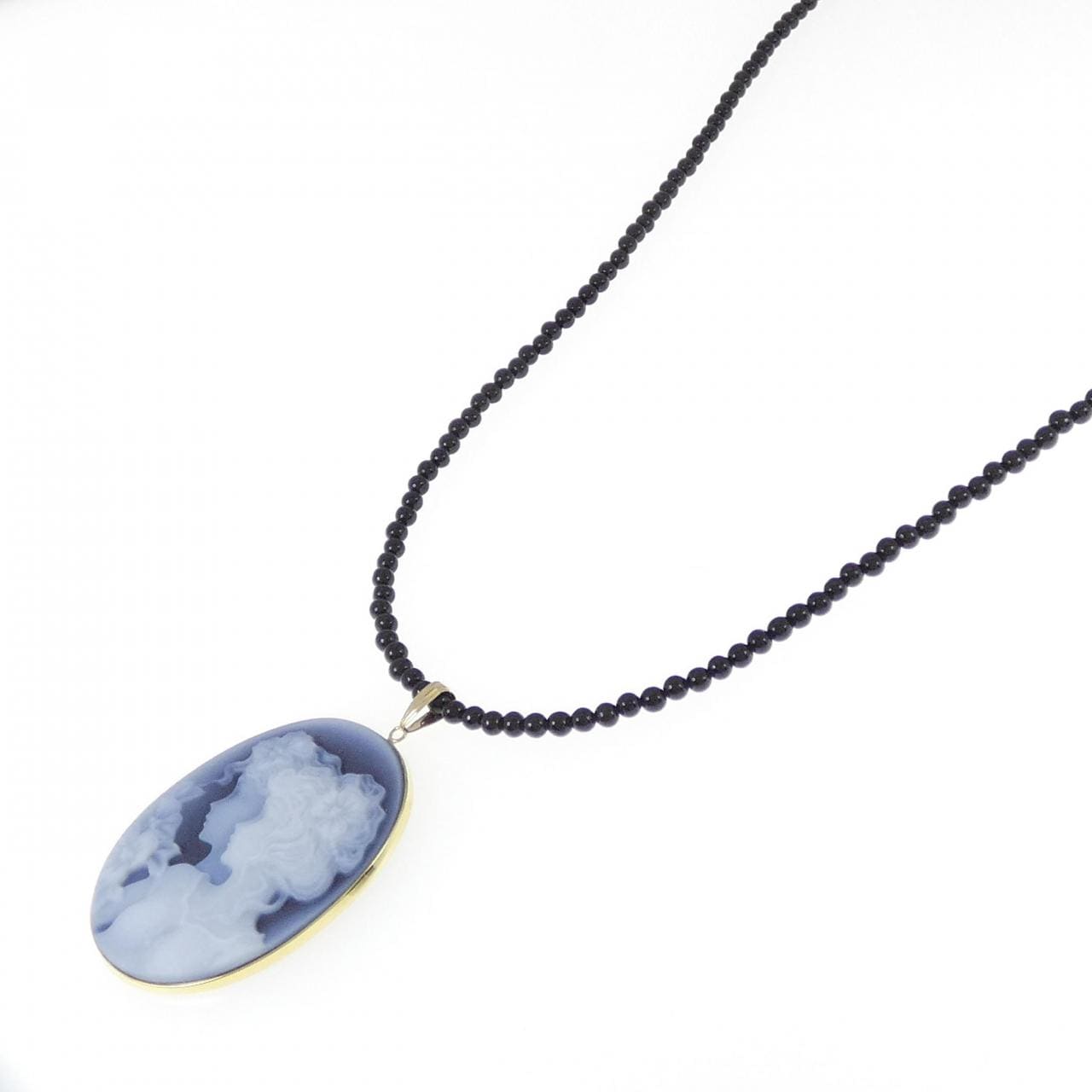 K18YG Agate Cameo Necklace