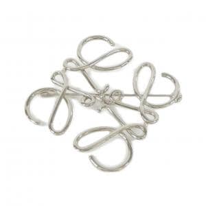 ロエベ 111 25 020 ブローチ